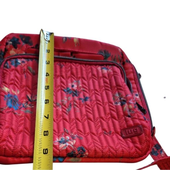 Lug Ranger Red Boquet Floral Quilted Puffer Crossbody Bag Excellent Condition - Picture 12 of 13